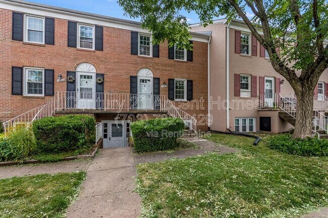 Foto del edificio - 14447 Cool Oak Ln