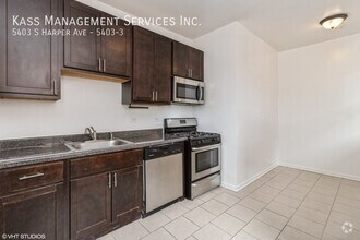 Building Photo - 5403 S Harper Ave