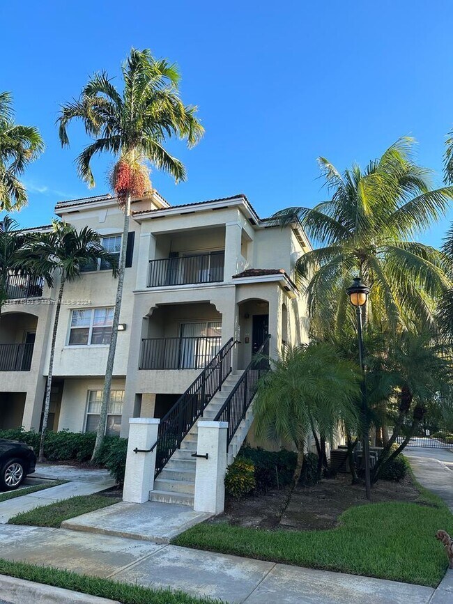 Foto del edificio - 5820 W Sample Rd