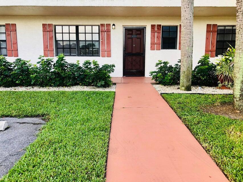 Primary Photo - 4701 Oak Terrace Dr
