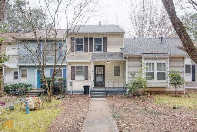 Building Photo - 646 Stratford Rd