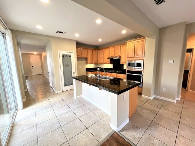 Building Photo - 1230 Barnhill Ln