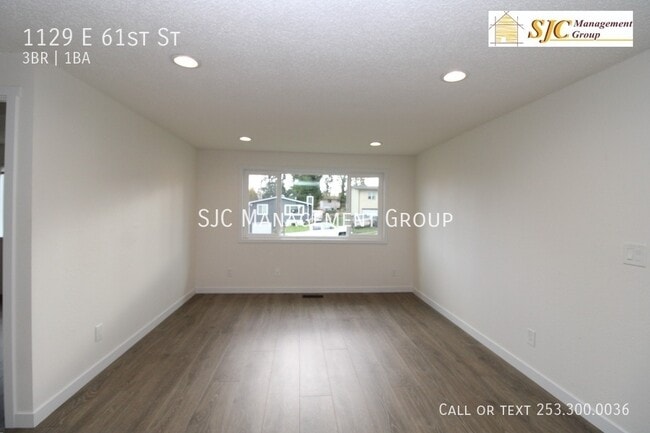 Building Photo - 3 bedroom and one bath home for rent