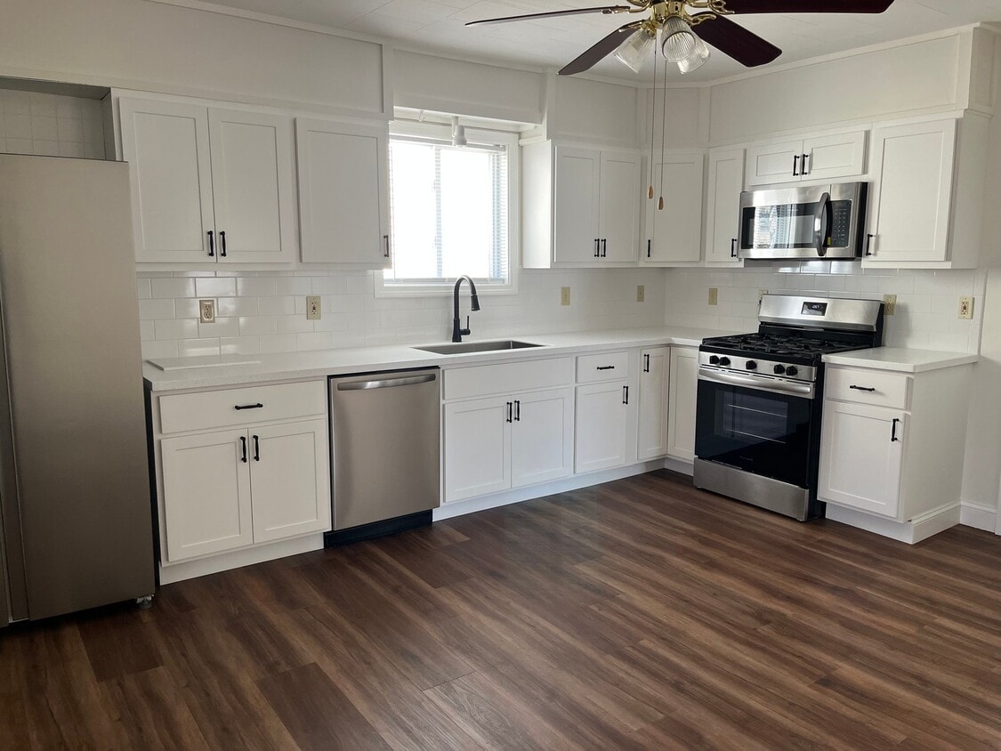 Photo - 49 Middlesex St (Fall River, MA)