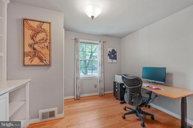 Foto del edificio - 2622 N Lexington St