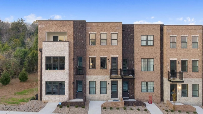 Building Photo - 732 Inspiration Blvd