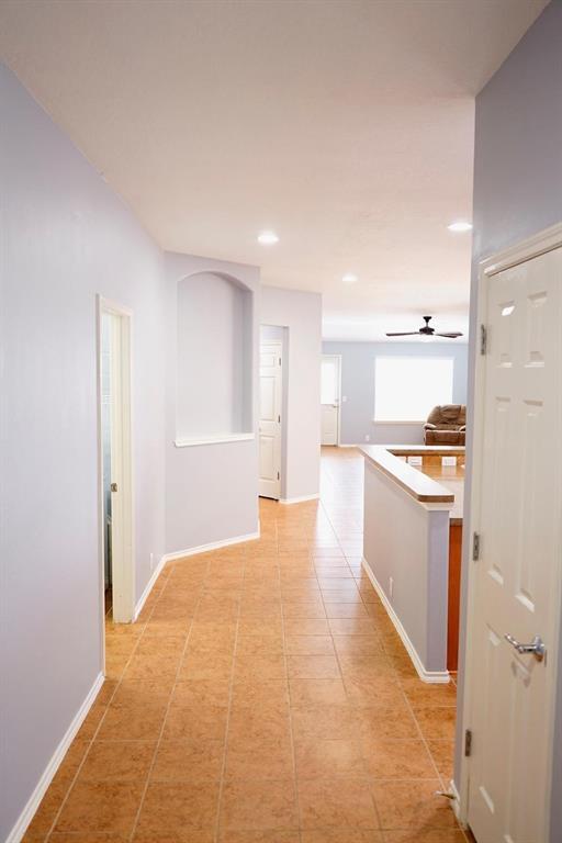 Building Photo - 2716 Woodspring Acres Dr