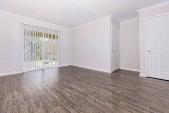 Building Photo - Vista Arbor