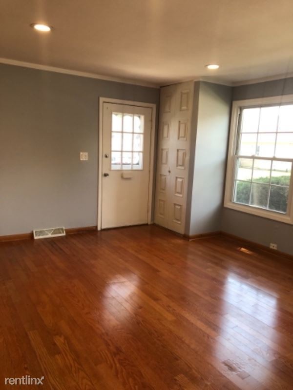 Building Photo - 1625 Fullerton Ct