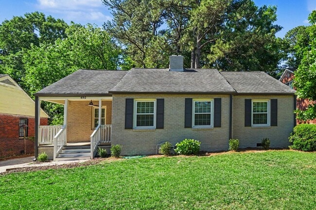 Building Photo - 490 Lynnhaven Dr SW