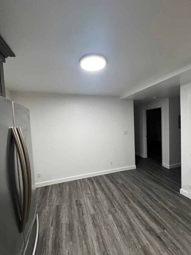 Comedor - 1010 Chester St