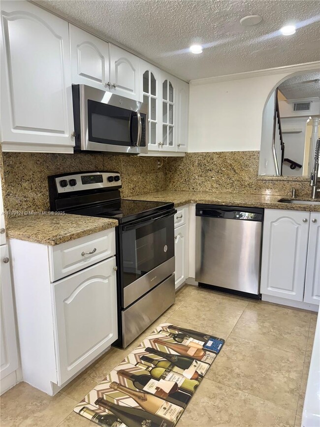 Foto del edificio - 1153 NW 123rd Ct