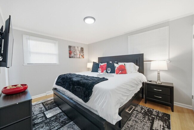 Foto del edificio - 12800 Terrace Ln