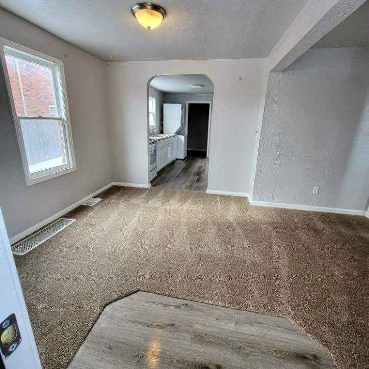Primary Photo - 2021 4th Ave