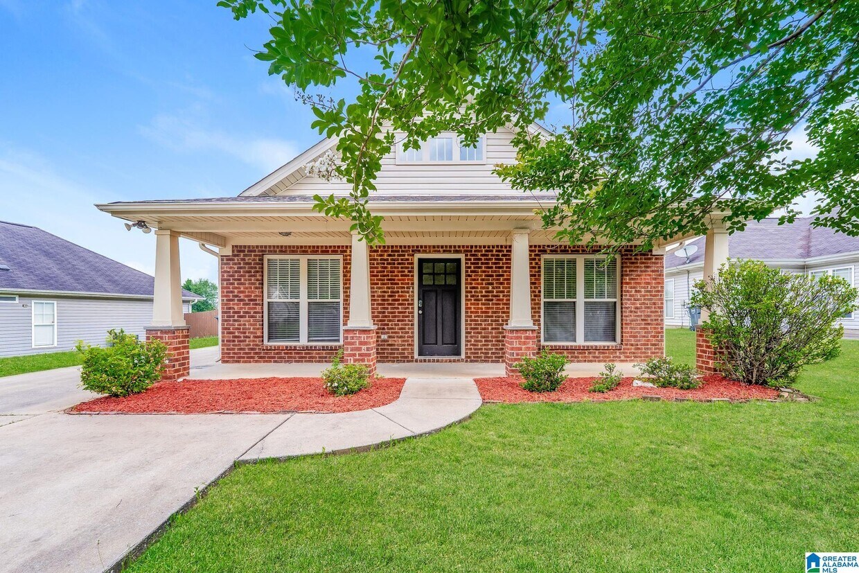 Foto principal - 149 Rossburg Dr