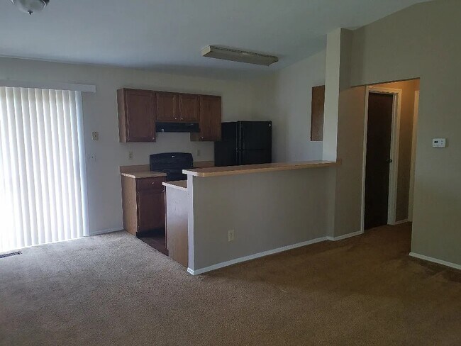 Foto del edificio - 1289 Firethorne Dr