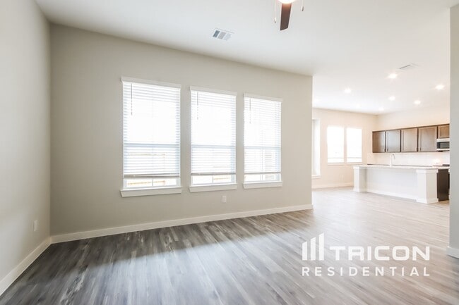 Building Photo - 22731 Terrazzo Dr