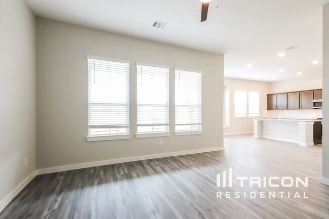 Building Photo - 22805 Terrazzo Dr