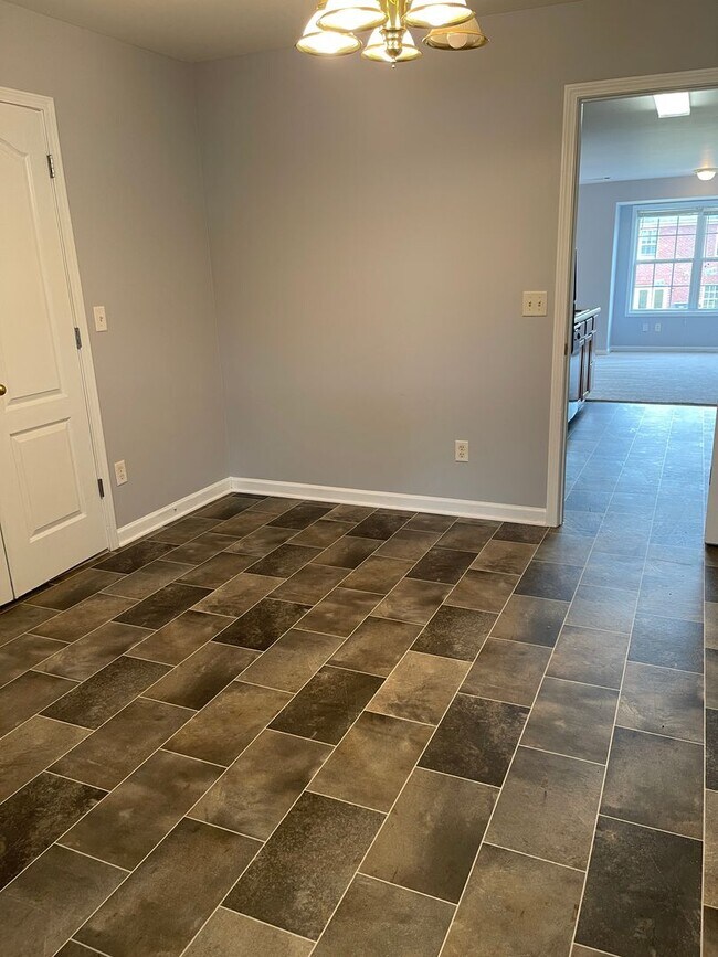 Foto del edificio - Updated Townhome