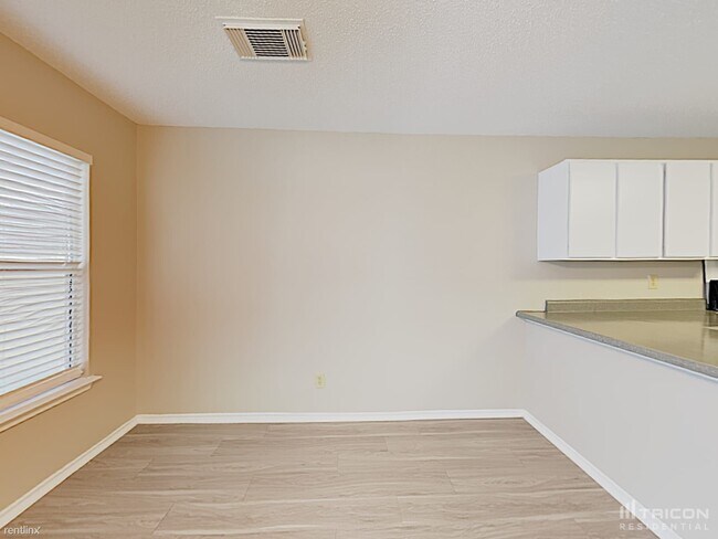 Building Photo - 7018 Flint View