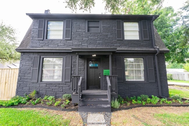 Foto del edificio - 8134 Niles St