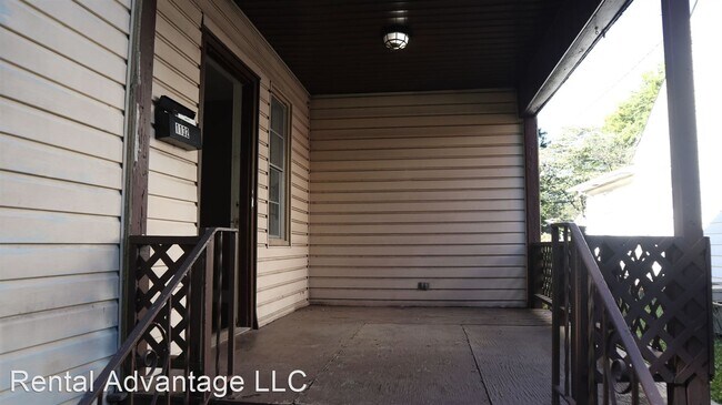Building Photo - 3 br, 1 bath House - 1132 4th Ct W