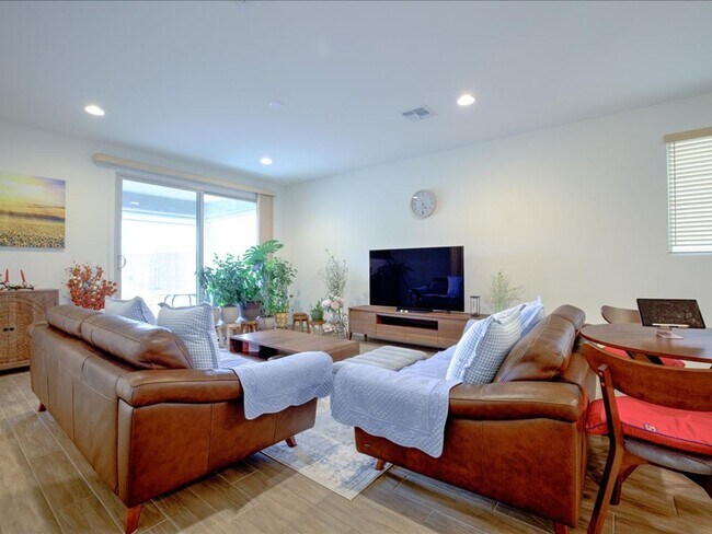 Foto del edificio - 3 Bedroom 2 bathroom