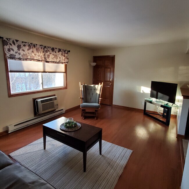 Building Photo - 2520 Honey Lou Ct