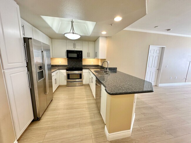 Foto del edificio - Location, Location, Location! – Welcome to The Regents La Jolla