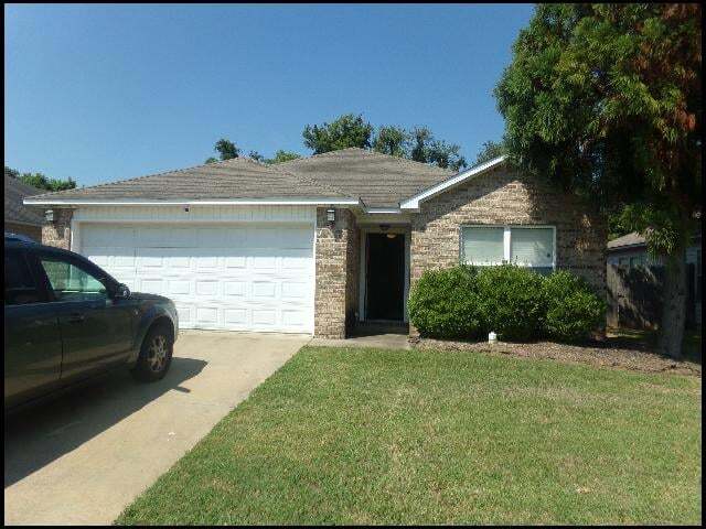 Primary Photo - 316 Saunders Dr