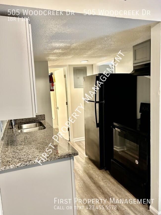 Building Photo - Rossville, GA 1Bed/1Bath Apartment