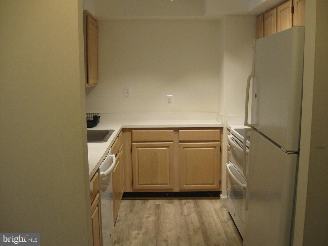 Primary Photo - 1200 Braddock Pl