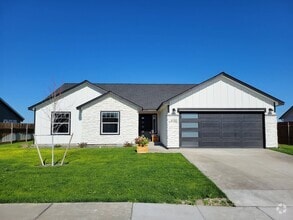 Building Photo - 4705 Corinth Dr