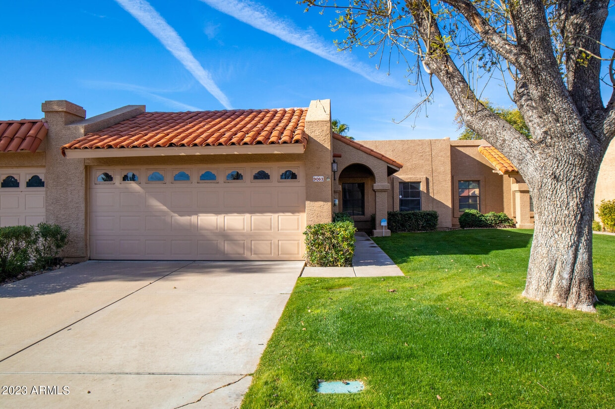 Primary Photo - 9063 WINCHCOMB Dr