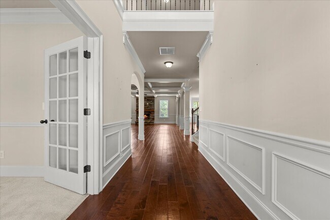 Foto del edificio - 542 Oconee Cir