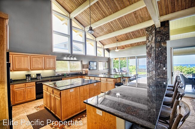 Building Photo - 5 br, 6 bath House - 76-6168 Alii Drive