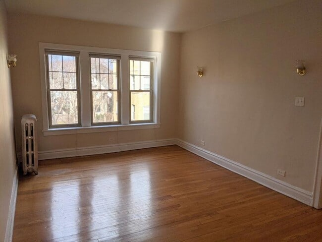 Foto del edificio - 1 bedroom in Evanston IL 60202