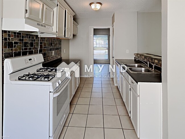Foto del edificio - 3 br, 2 bath House - 1203 Picardie Dr San