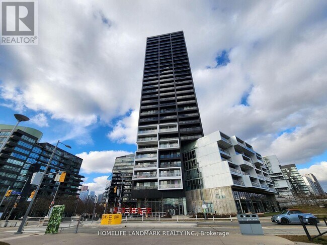 Photo du bâtiment - 170 Bayview Ave