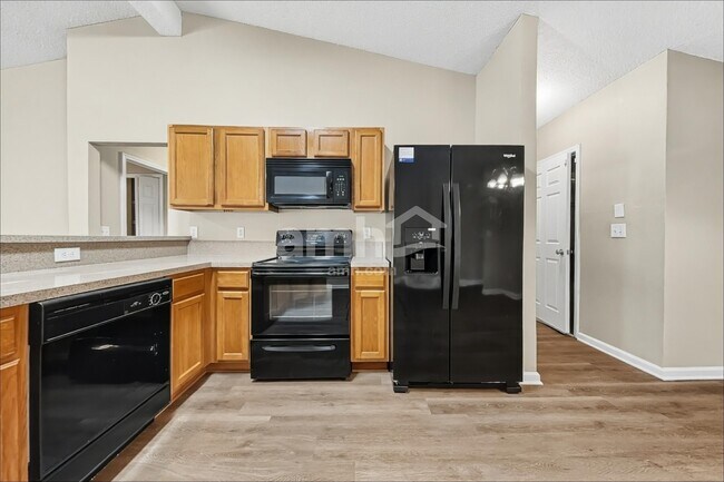 Foto del edificio - 8612 Tristan Drive