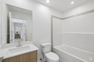2BD, 2BA - 660SF - 1st Bathroom - Luma