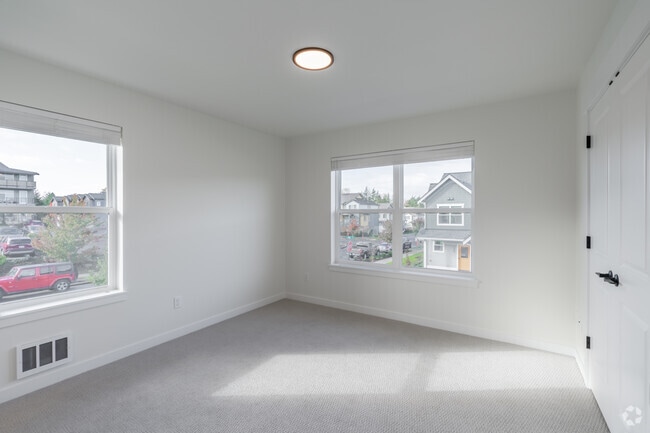 2BR, 2.5 BA - 1016SF - Primary Bedroom - Parkside