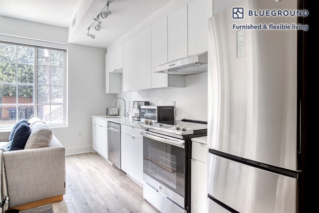 Foto del edificio - 1772 Church St NW