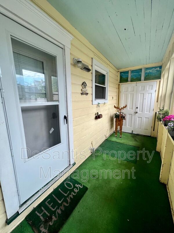 Photo - 419 Taylor St Apartment