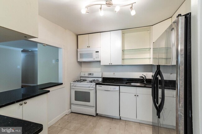 Foto del edificio - 1 Canterbury Square