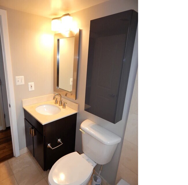 Foto del edificio - 420 16th St SE