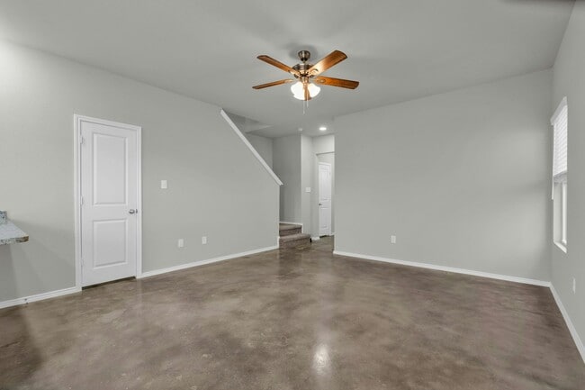 Building Photo - 7239 Converse Ridge Ln