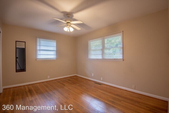 Foto del edificio - 3 br, 2 bath House - 217 Dogwood Drive