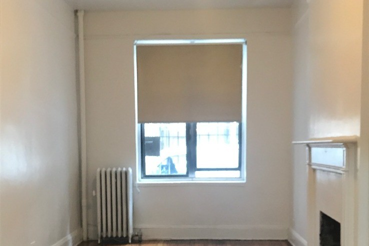 Primary Photo - 217 W 18th St