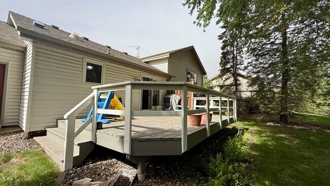 Foto del edificio - 3828 Fairhaven Rd